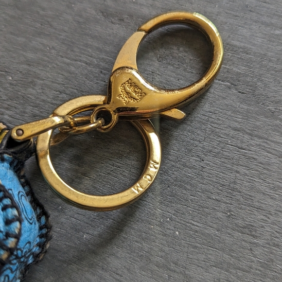 Adorable little MCM dragon in blue and pink, black logo, gold hardware - Picture 7 of 7